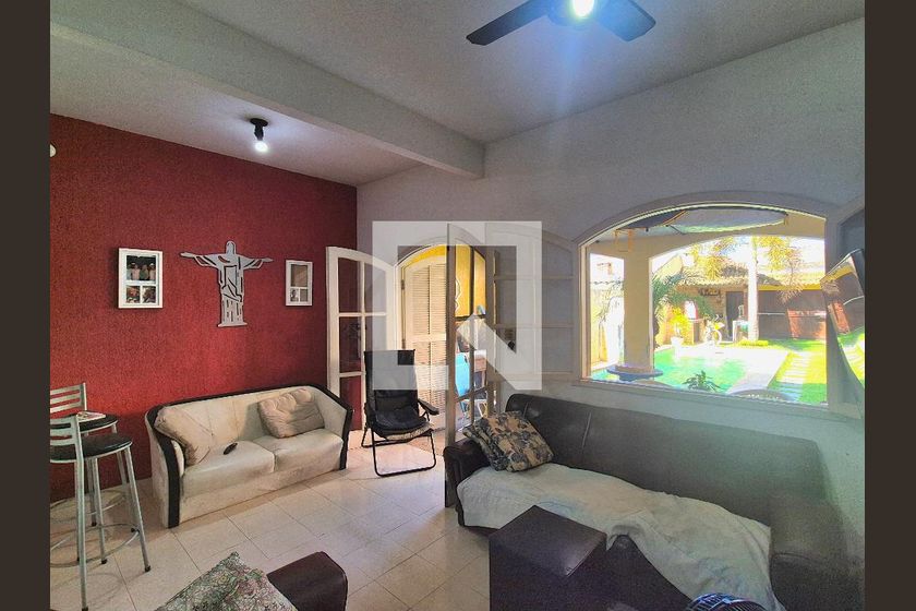 Casa, 3 quartos, 241 m² - Foto 3