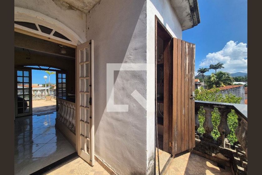 Casa, 3 quartos, 241 m² - Foto 43