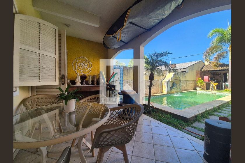 Casa, 3 quartos, 241 m² - Foto 59