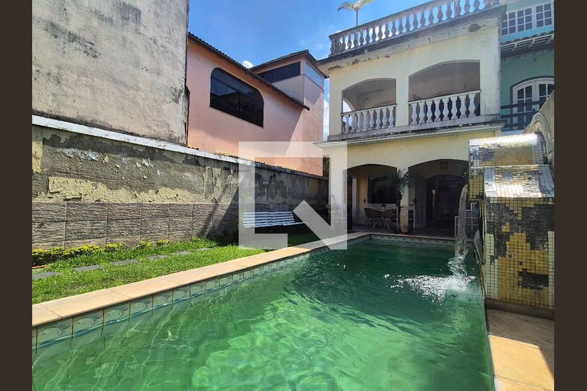 Casa, 3 quartos, 241 m² - Foto 70