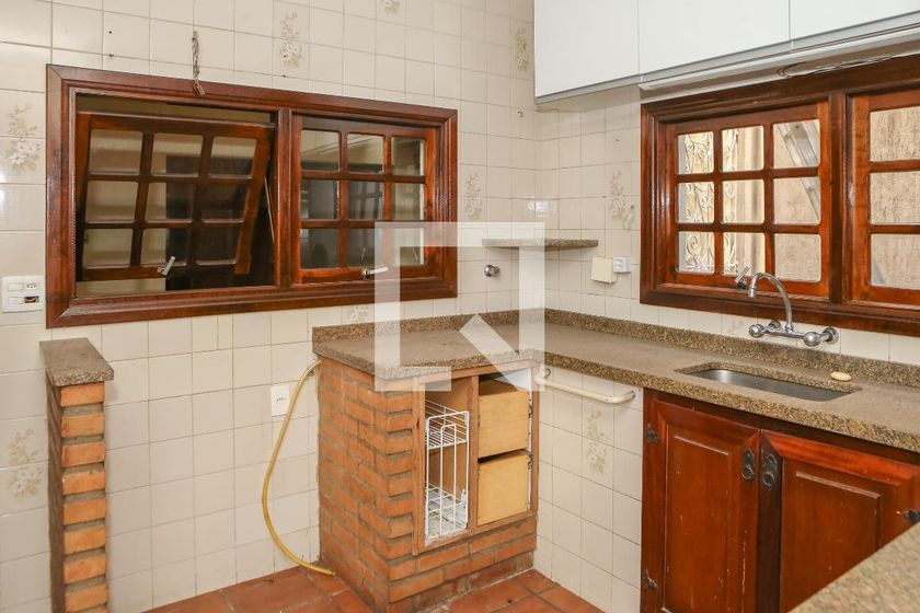 Casa, 3 quartos, 245 m² - Foto 81