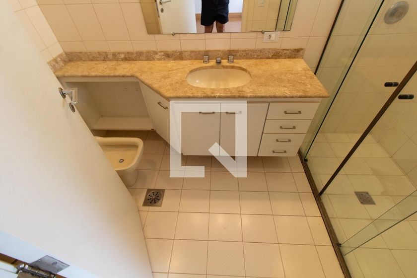 Apartamento à Venda - Cambuí, 6 Quartos,  450 m2 em , Campinas - sp | SoloBR