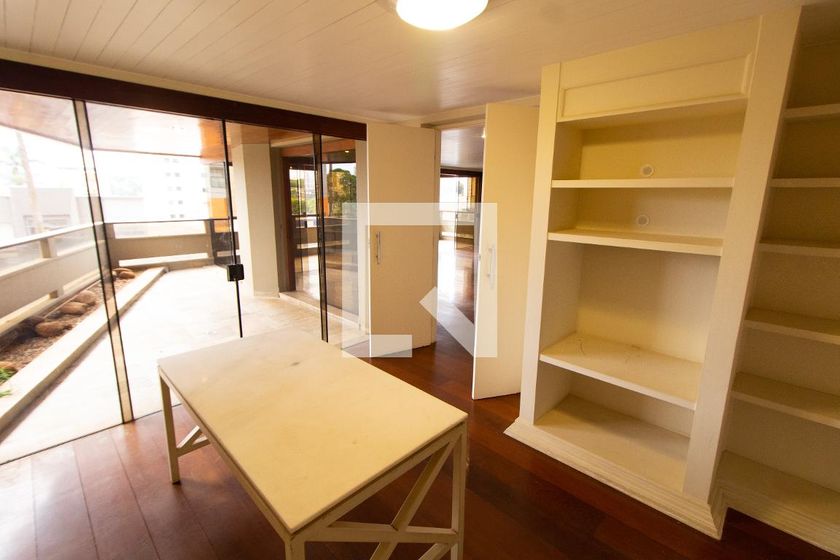 Apartamento à Venda - Cambuí, 6 Quartos,  450 m2 em , Campinas - sp | SoloBR