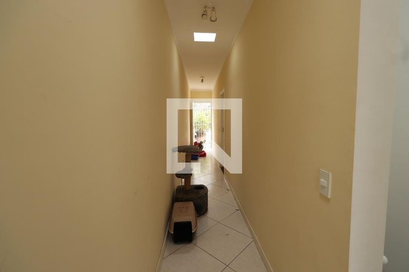 Casa, 3 quartos, 235 m² - Foto 45