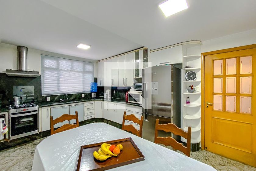 Casa, 3 quartos, 200 m² - Foto 46
