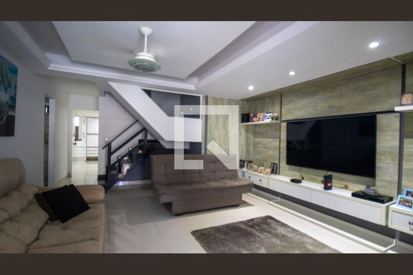 Casa, 3 quartos, 150 m² - Foto 1
