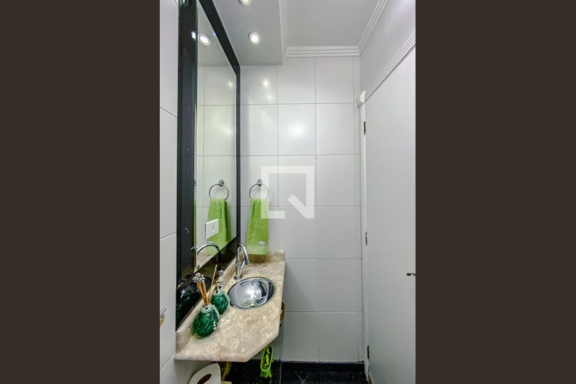 Casa, 3 quartos, 252 m² - Foto 22