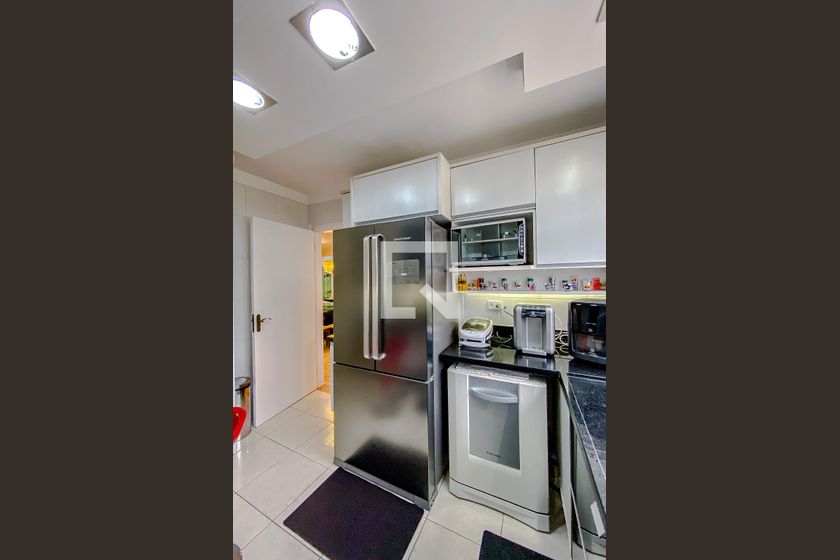 Casa, 3 quartos, 252 m² - Foto 95