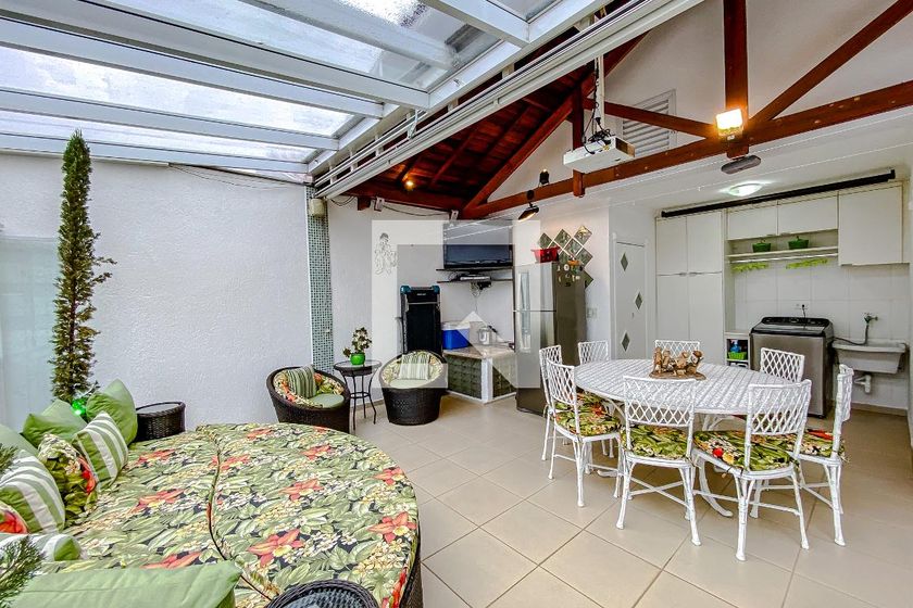 Casa, 3 quartos, 252 m² - Foto 126