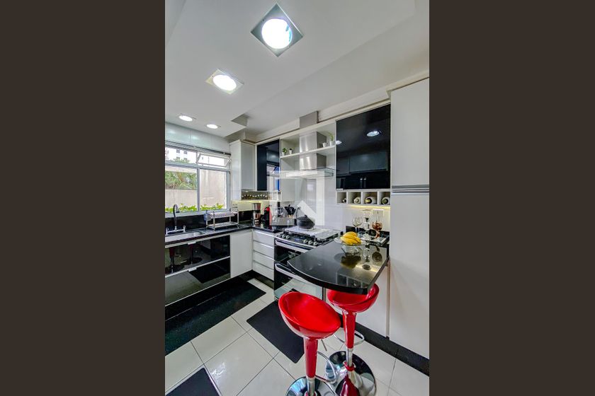 Casa, 3 quartos, 252 m² - Foto 87