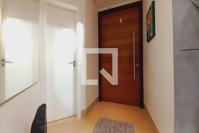 Casa à Venda - Swiss Park, 5 Quartos,  325 m2 em , Campinas - sp | SoloBR