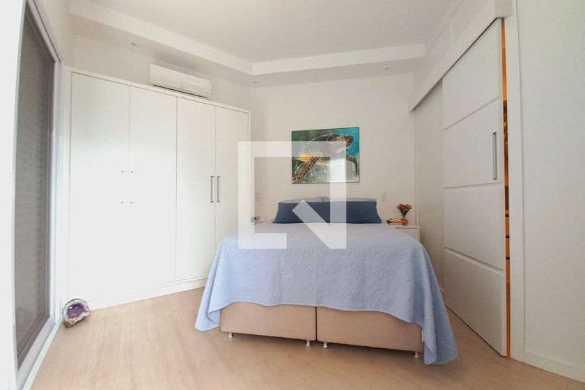 Casa à Venda - Swiss Park, 5 Quartos,  325 m2 em , Campinas - sp | SoloBR