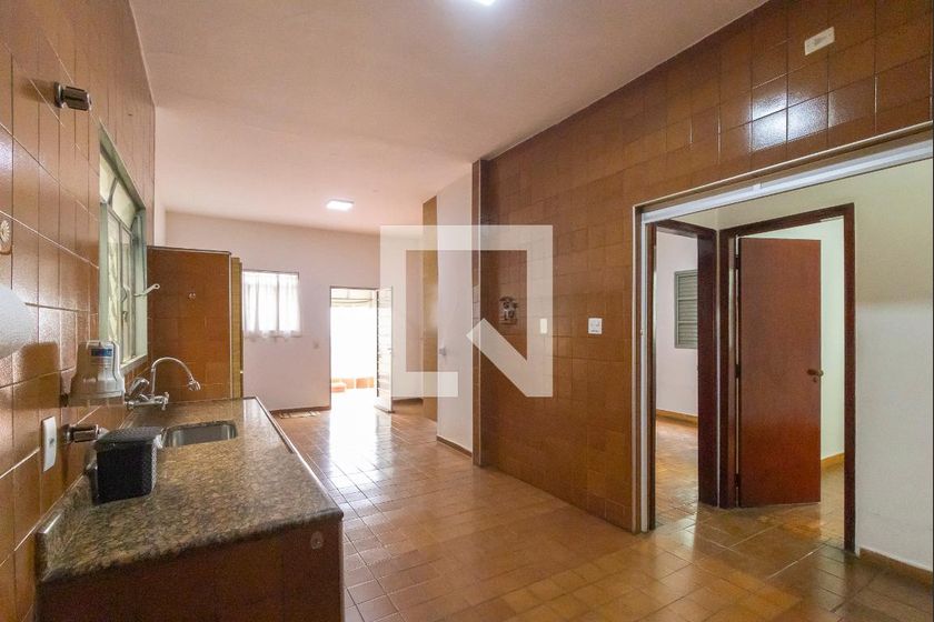 Casa à Venda - Jardim Planalto, 3 Quartos,  174 m2 em , Campinas - sp | SoloBR