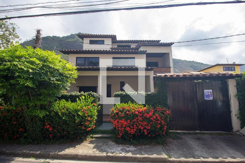 Casa, 4 quartos, 250 m² - Foto 111