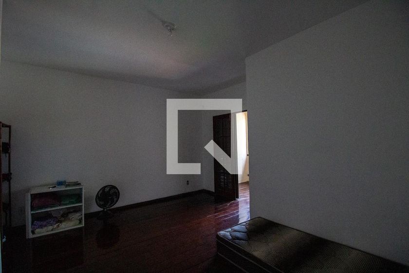Casa, 4 quartos, 250 m² - Foto 39