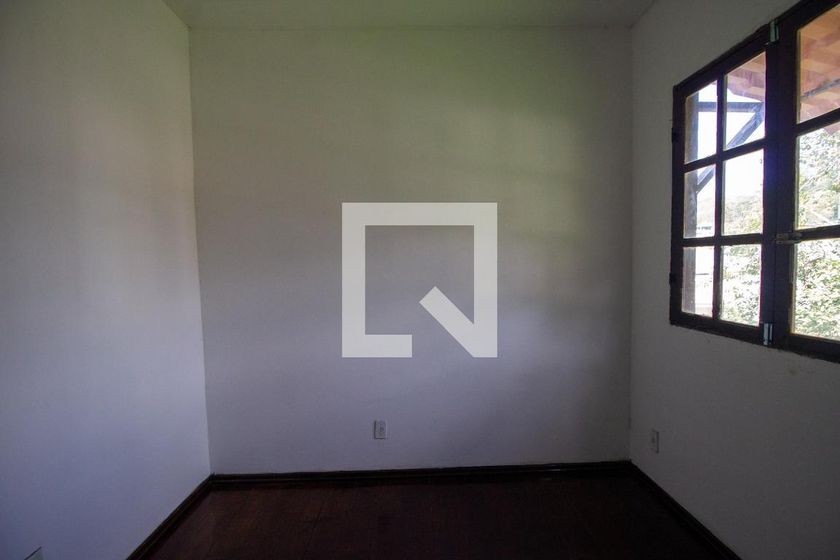 Casa, 4 quartos, 250 m² - Foto 17