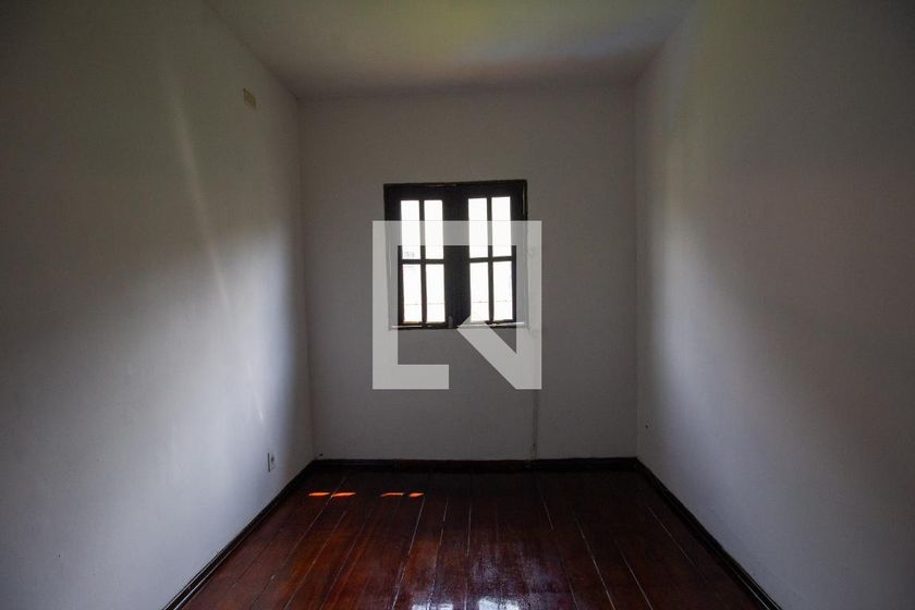 Casa, 4 quartos, 250 m² - Foto 33