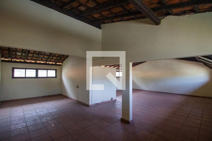 Casa, 4 quartos, 250 m² - Foto 85