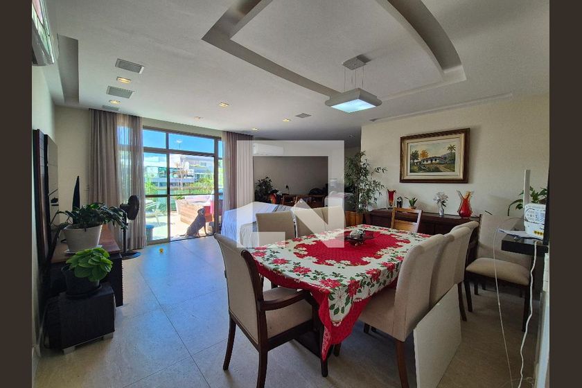 Casa, 3 quartos, 170 m² - Foto 1