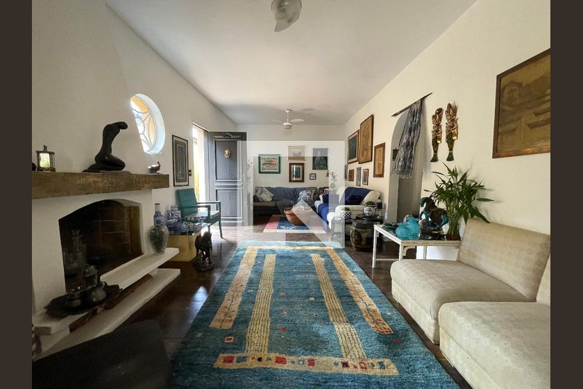 Casa, 5 quartos, 250 m² - Foto 1