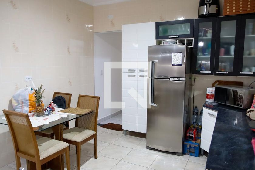 Casa, 3 quartos, 200 m² - Foto 27