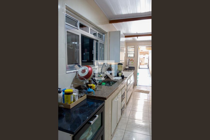 Casa, 3 quartos, 200 m² - Foto 33
