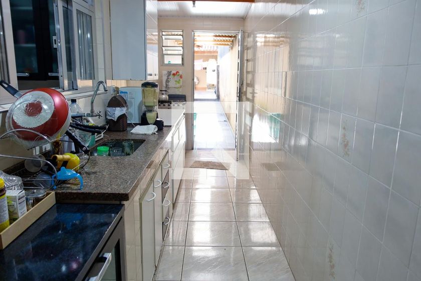 Casa, 3 quartos, 200 m² - Foto 31