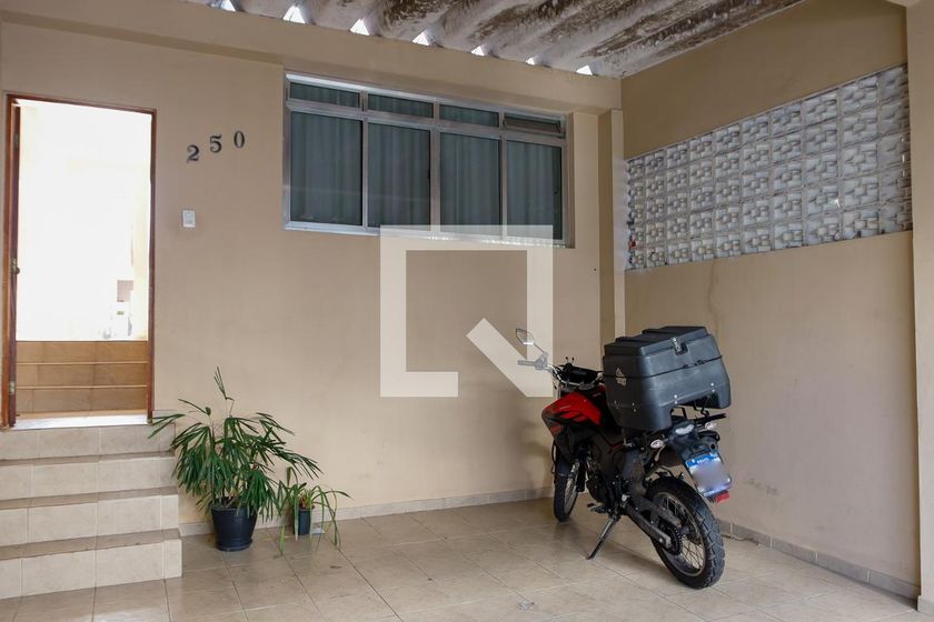 Casa, 4 quartos, 200 m² - Foto 44