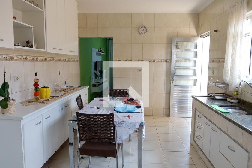 Casa, 4 quartos, 200 m² - Foto 33