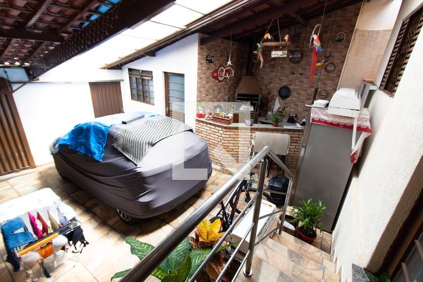 Casa à Venda - Jardim Santana, 2 Quartos,  147 m2 em , Campinas - sp | SoloBR