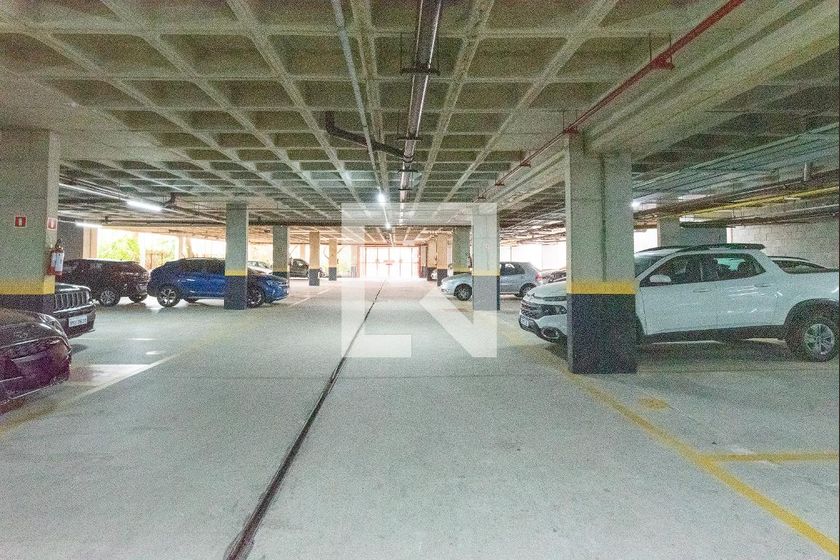 Apartamento à Venda - Cambuí, 2 Quartos,  148 m2 em , Campinas - sp | SoloBR