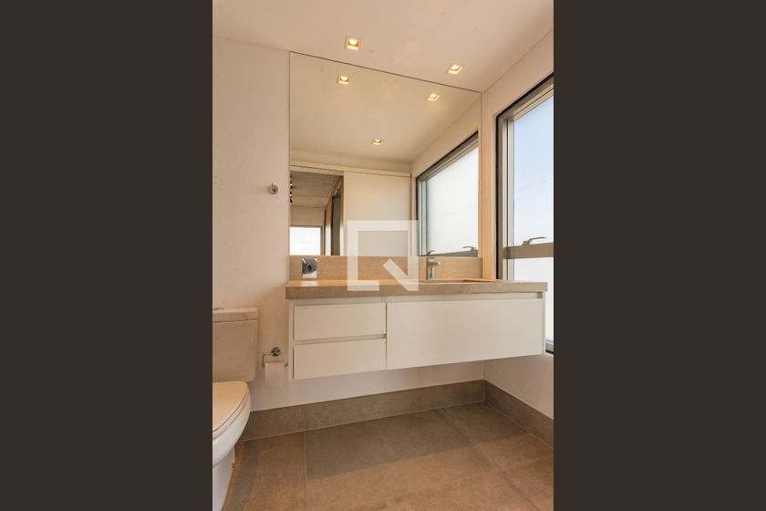 Apartamento à Venda - Cambuí, 2 Quartos,  148 m2 em , Campinas - sp | SoloBR