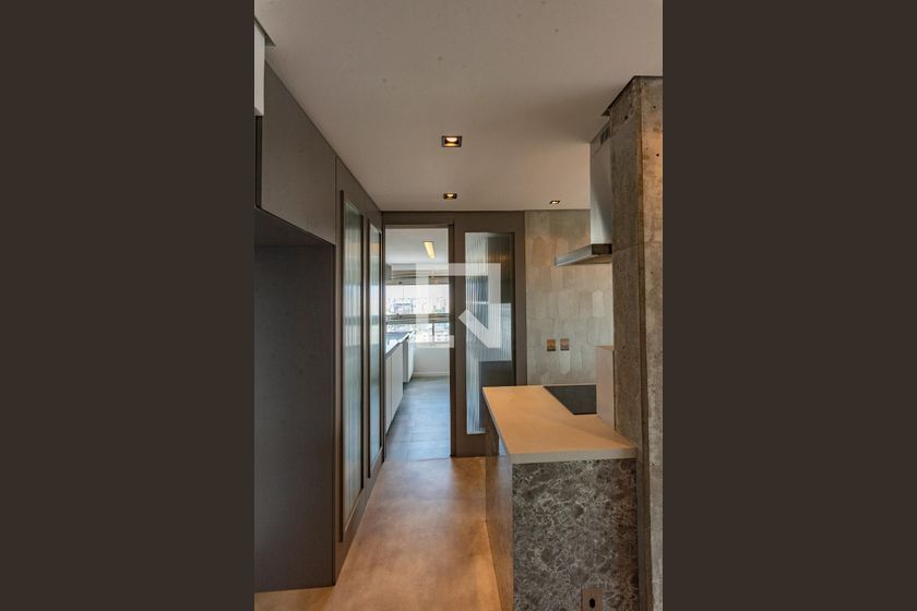 Apartamento à Venda - Cambuí, 2 Quartos,  148 m2 em , Campinas - sp | SoloBR