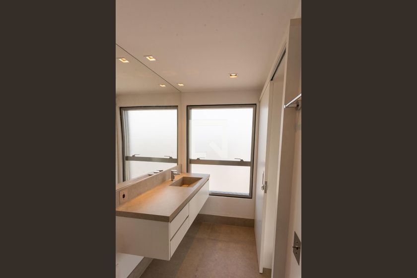 Apartamento à Venda - Cambuí, 2 Quartos,  148 m2 em , Campinas - sp | SoloBR