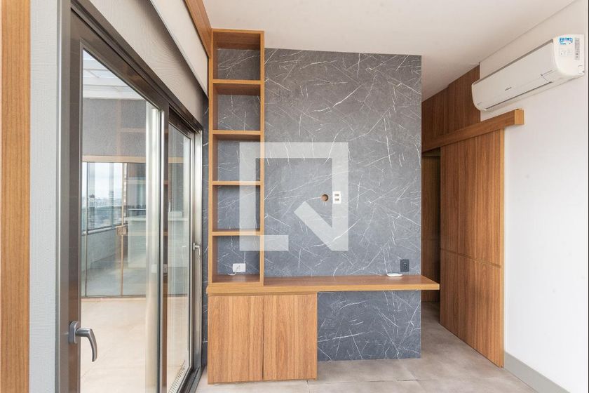 Apartamento à Venda - Cambuí, 2 Quartos,  148 m2 em , Campinas - sp | SoloBR