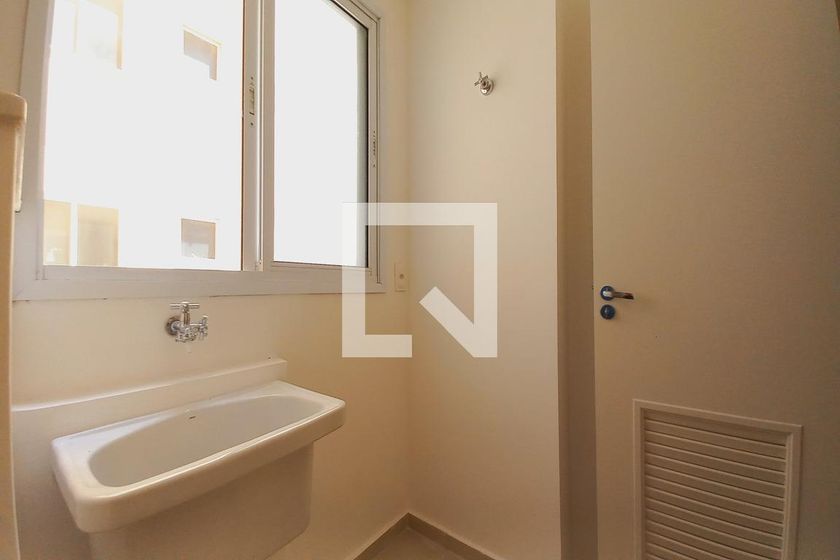 Apartamento à Venda - Jardim do Lago, 2 Quartos,  62 m2 em , Campinas - sp | SoloBR