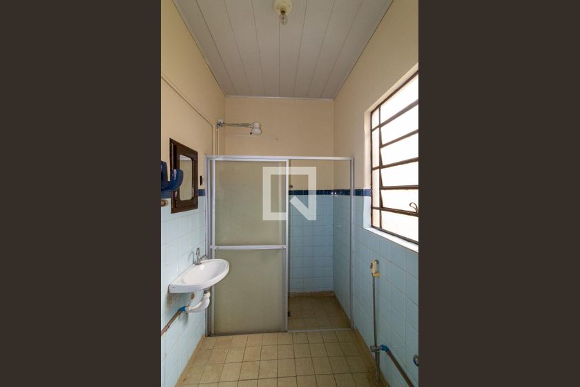 Casa à Venda - Taquaral, 2 Quartos,  250 m2 em , Campinas - sp | SoloBR