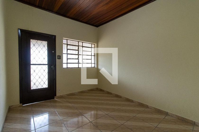 Casa à Venda - Taquaral, 2 Quartos,  250 m2 em , Campinas - sp | SoloBR