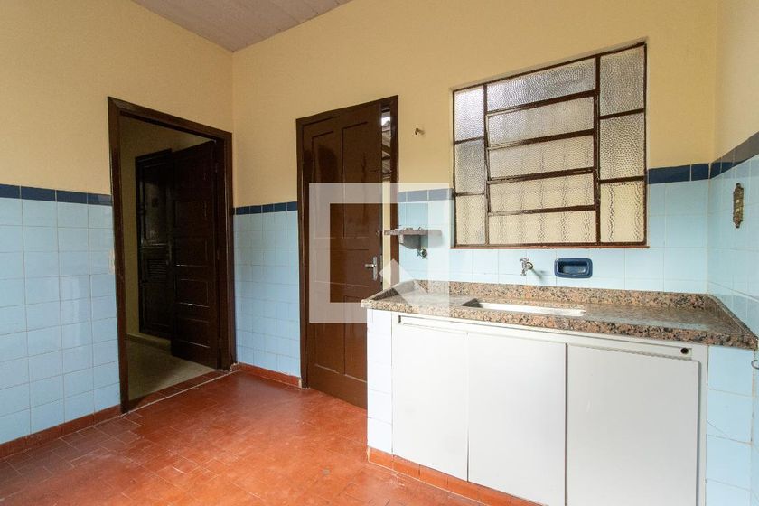 Casa à Venda - Taquaral, 2 Quartos,  250 m2 em , Campinas - sp | SoloBR