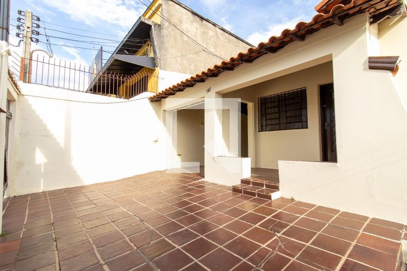 Casa à Venda - Taquaral, 2 Quartos,  250 m2 em , Campinas - sp | SoloBR
