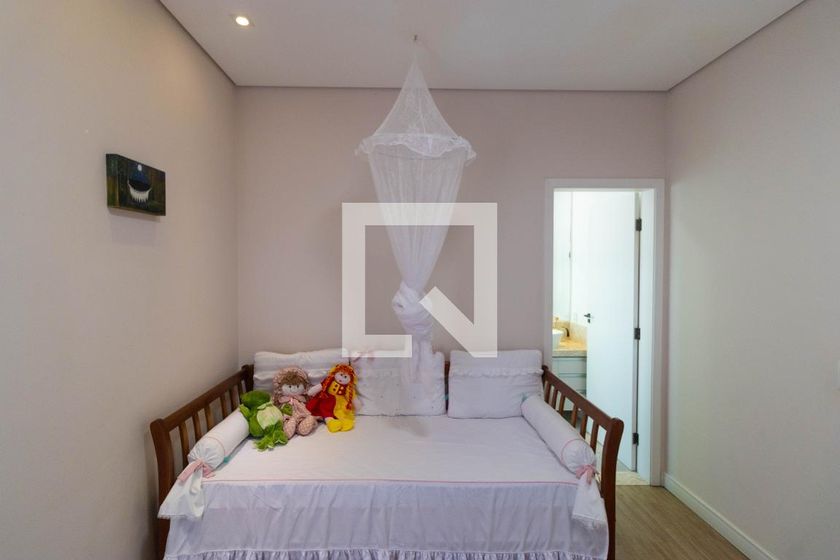 Casa à Venda - Swiss Park, 3 Quartos,  268 m2 em , Campinas - sp | SoloBR