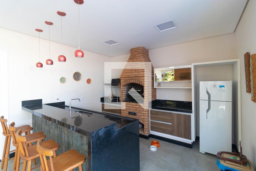 Casa à Venda - Swiss Park, 3 Quartos,  268 m2 em , Campinas - sp | SoloBR