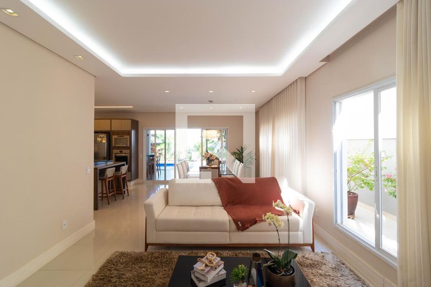 Casa à Venda - Swiss Park, 3 Quartos,  268 m2 em , Campinas - sp | SoloBR