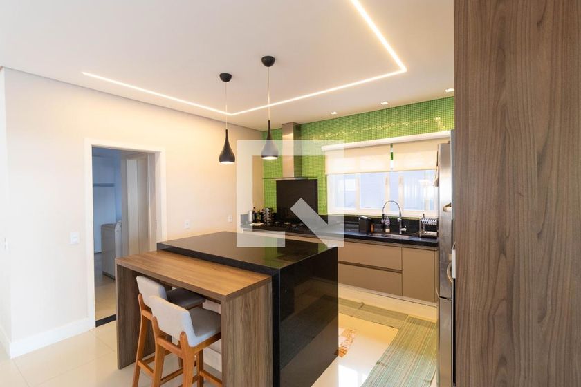 Casa à Venda - Swiss Park, 3 Quartos,  268 m2 em , Campinas - sp | SoloBR
