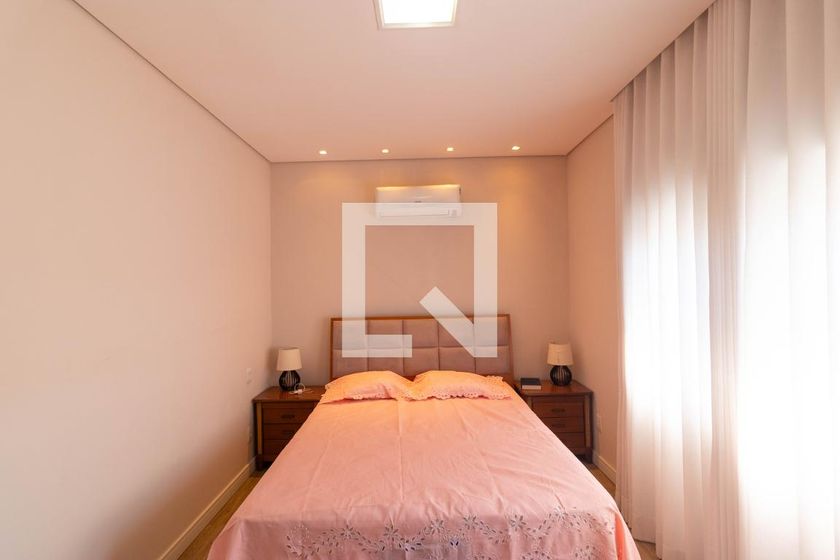 Casa à Venda - Swiss Park, 3 Quartos,  268 m2 em , Campinas - sp | SoloBR