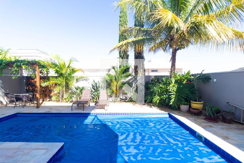 Casa à Venda - Swiss Park, 3 Quartos,  268 m2 em , Campinas - sp | SoloBR