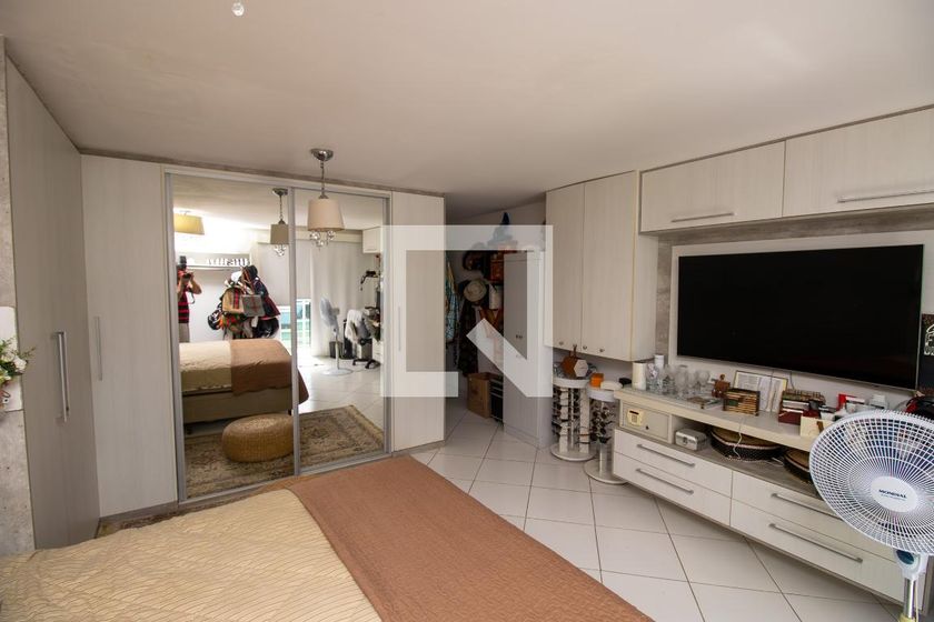 Casa, 4 quartos, 320 m² - Foto 19