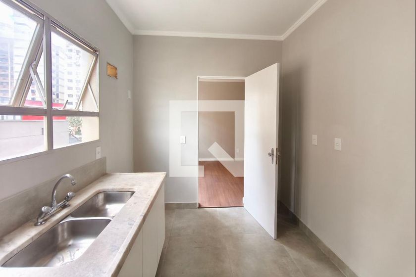 Apartamento à Venda - Cambuí, 2 Quartos,  100 m2 em , Campinas - sp | SoloBR