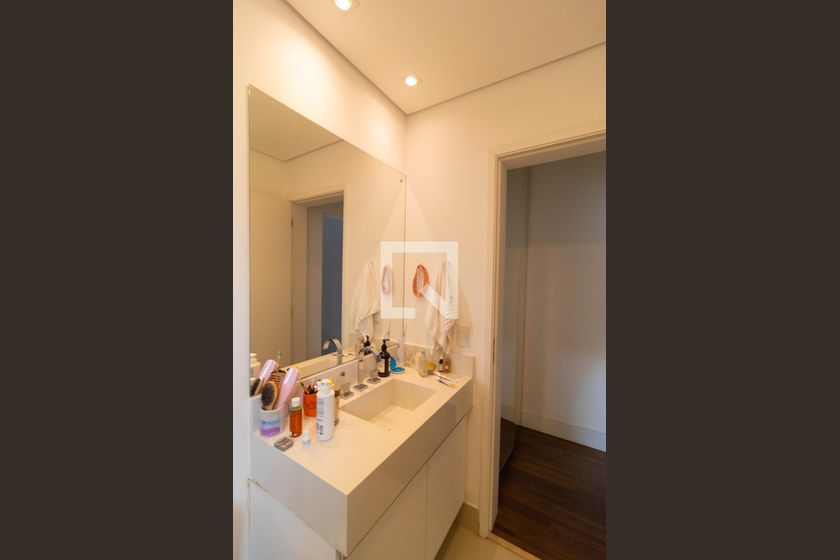 Apartamento à Venda - Cambuí, 3 Quartos,  213 m2 em , Campinas - sp | SoloBR