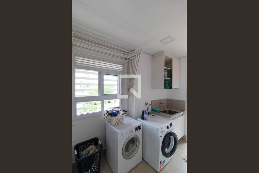 Apartamento à Venda - Cambuí, 3 Quartos,  213 m2 em , Campinas - sp | SoloBR